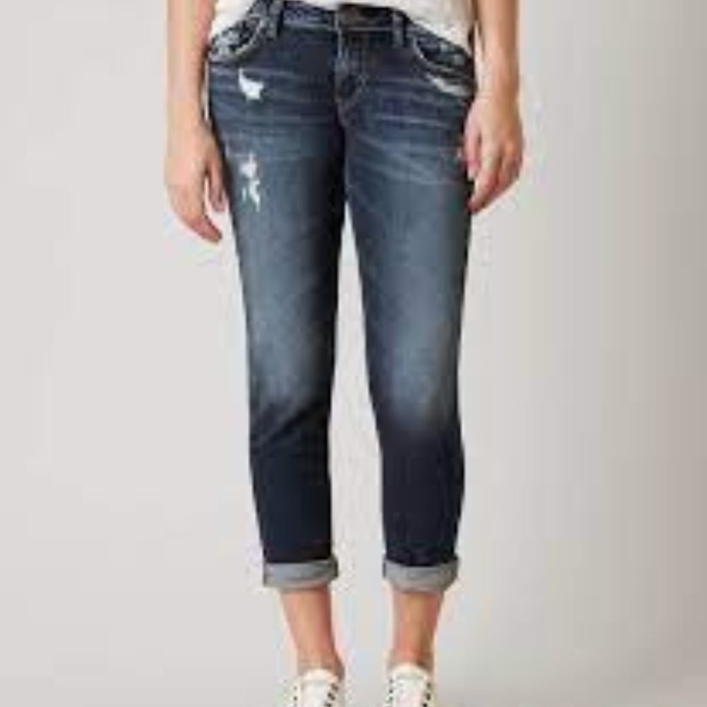 Silver Jeans Sam Boyfriend Style Dark Wash Small Distress Size 14/27 (28x27) NWT